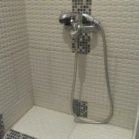Azyl Apartament *